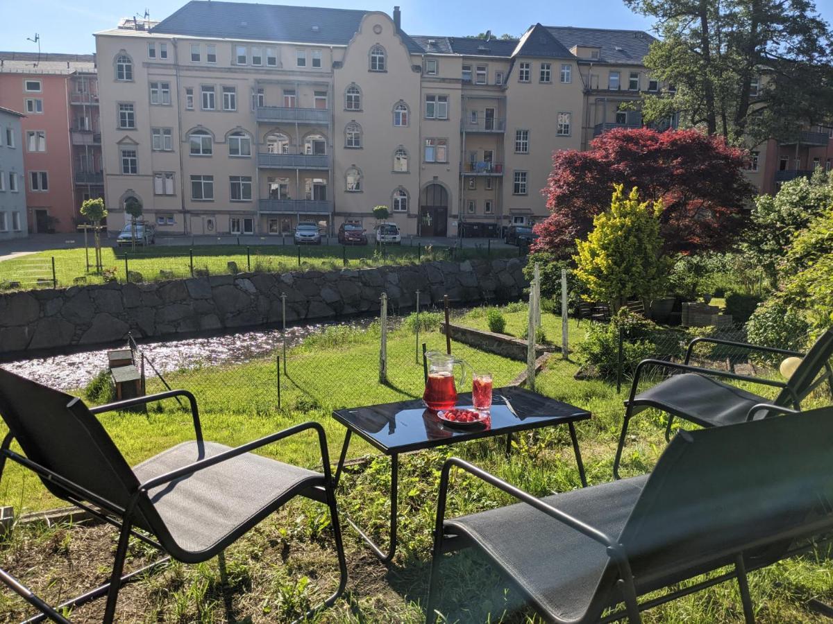Urlaubstraum Mit Pool, Terrasse & Fluss Im Garten - Ut Appartamento Sebnitz Esterno foto