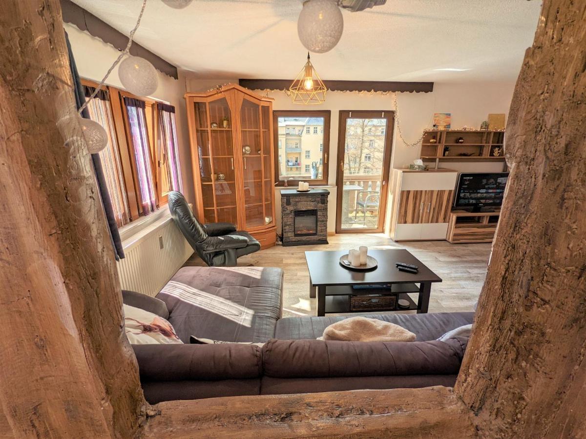 Urlaubstraum Mit Pool, Terrasse & Fluss Im Garten - Ut Appartamento Sebnitz Esterno foto