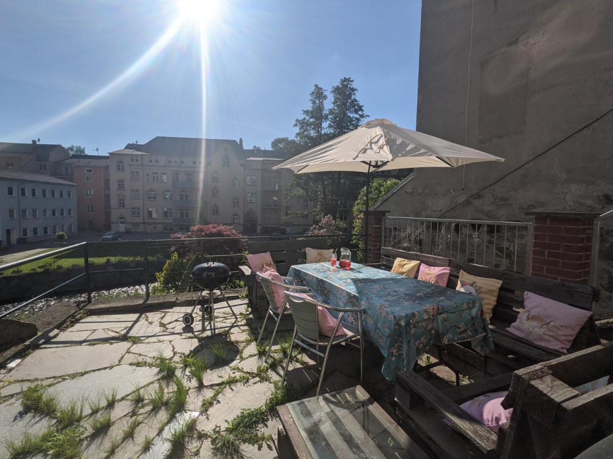 Urlaubstraum Mit Pool, Terrasse & Fluss Im Garten - Ut Appartamento Sebnitz Esterno foto