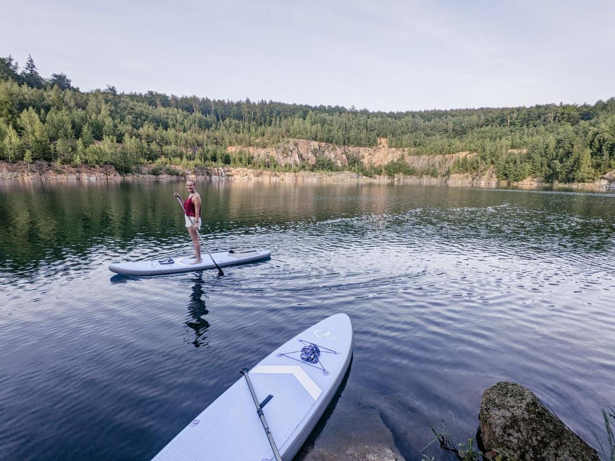 Urlaubstraum Mit Pool, Terrasse & Fluss Im Garten - Ut Appartamento Sebnitz Esterno foto