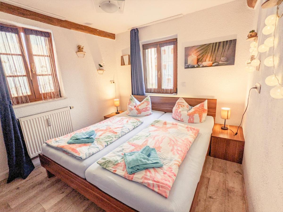 Urlaubstraum Mit Pool, Terrasse & Fluss Im Garten - Ut Appartamento Sebnitz Esterno foto